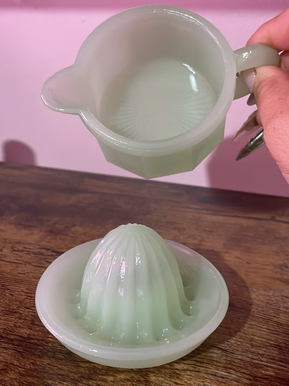 Vintage Jadite Glass Juicer Reamer